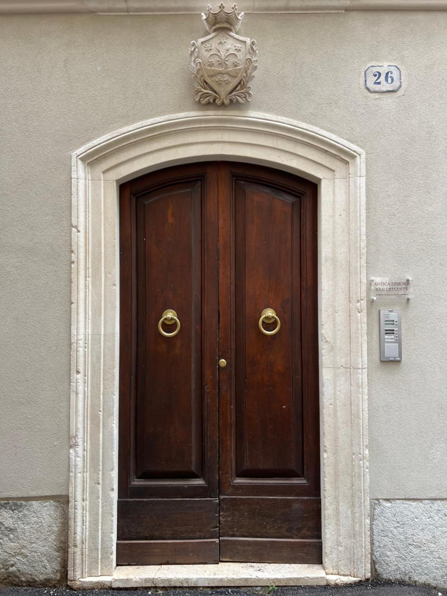 Dimora Largo Silvestro Dell'Aquila- Centro Storico Villa Екстериор снимка